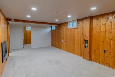 5230 S Ridgeline Dr, Washington Terrace, UT 84405 - Photo 11