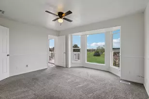 5273 S 2800 W, Roy, UT 84067 - Photo 17