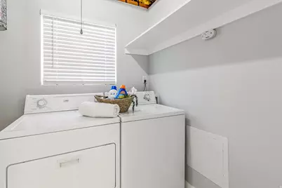 5819 S 3275 W, Taylorsville, UT 84118 - Photo 21