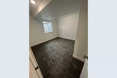 2396 E Boxwood Ln, Eagle Mountain, UT 84005 - Photo 25