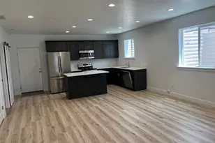 2396 E Boxwood Ln, Eagle Mountain, UT 84005 - Photo 23