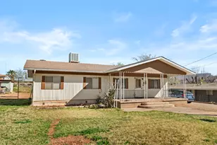 49 E 600 N, Hurricane, UT 84737 - Photo 21