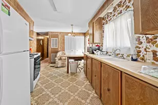 49 E 600 N, Hurricane, UT 84737 - Photo 5