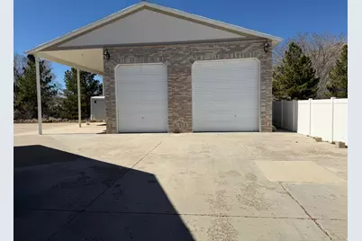 1697 W 2450 N, Vernal, UT 84078 - Photo 29