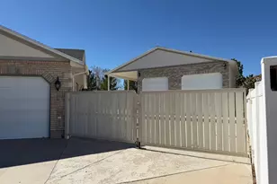 1697 W 2450 N, Vernal, UT 84078 - Photo 27