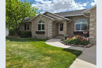 1697 W 2450 N, Vernal, UT 84078 - Photo 7