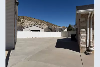 1697 W 2450 N, Vernal, UT 84078 - Photo 27