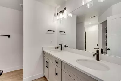 1341 N 3960 W, Lehi, UT 84048 - Photo 17