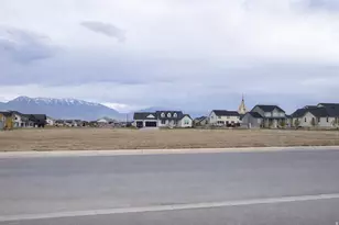 863 S Mathilda Dr, Saratoga Springs, UT 84045 - Photo 33