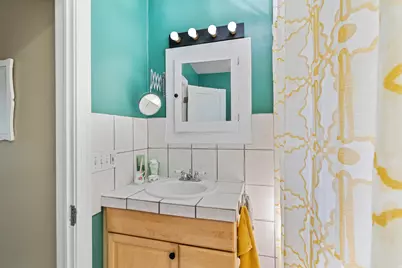 2713 S Highland Dr E, Salt Lake City, UT 84106 - Photo 11