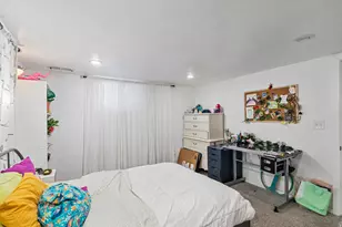 2713 S Highland Dr E, Salt Lake City, UT 84106 - Photo 19