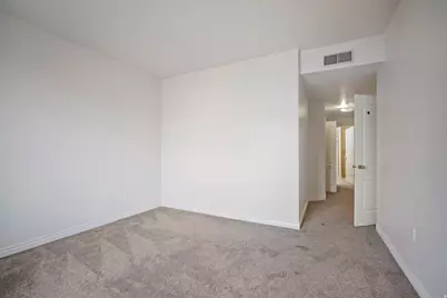 838 E South Temple Dr #303, Salt Lake City, UT 84102 - Photo 11