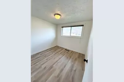 1503 N 300 W, Bountiful, UT 84010 - Photo 5