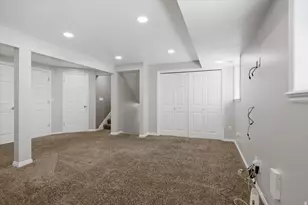 639 E Calnette Dr, Sandy, UT 84070 - Photo 19