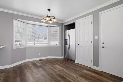 639 E Calnette Dr, Sandy, UT 84070 - Photo 7