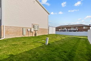 422 E 2050 N, North Ogden, UT 84414 - Photo 5