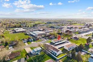 422 E 2050 N, North Ogden, UT 84414 - Photo 9