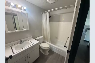 8629 S Vaquero Dr, Sandy, UT 84107 - Photo 9