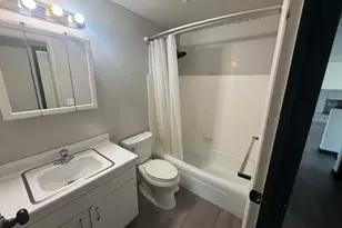 8629 S Vaquero Dr, Sandy, UT 84094 - Photo 9