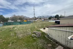 8629 S Vaquero Dr, Sandy, UT 84094 - Photo 15