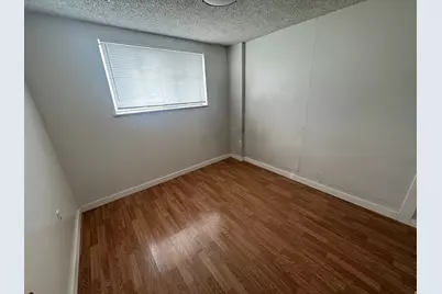 8629 S Vaquero Dr, Sandy, UT 84107 - Photo 13