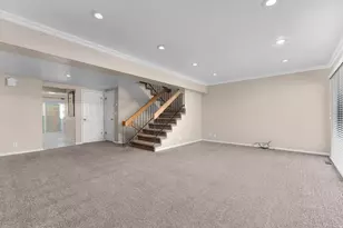 2115 S Ridgewood Wy, Bountiful, UT 84010 - Photo 9