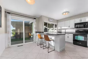 2115 S Ridgewood Wy, Bountiful, UT 84010 - Photo 5