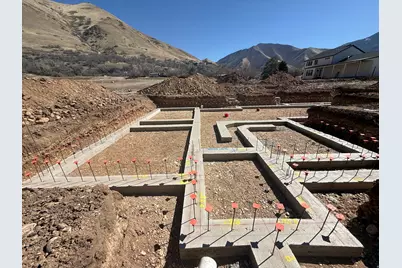 829 S 2200 E, Springville, UT 84663 - Photo 1