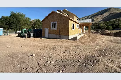 829 S 2200 E, Springville, UT 84663 - Photo 5