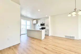 1658 N 1600 W, Layton, UT 84041 - Photo 5