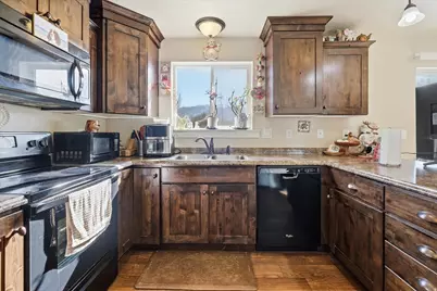 1084 S 740 W, Logan, UT 84321 - Photo 5