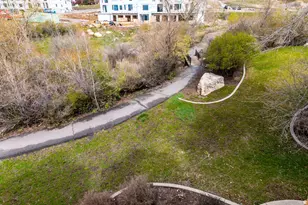 3521 N Fox Run Dr E, Eden, UT 84310 - Photo 25