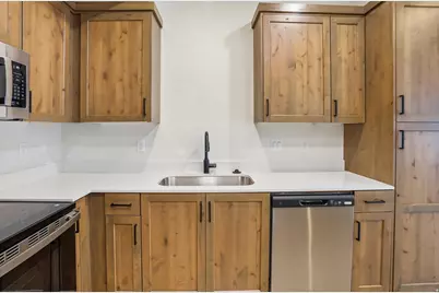 1263 S 985 E, Ogden, UT 84404 - Photo 9