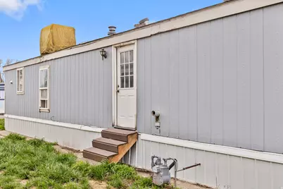 75 W 250 N #12, Clearfield, UT 84015 - Photo 17