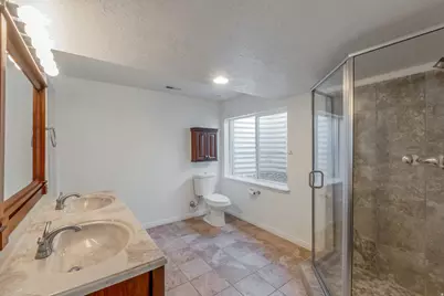 4519 E Bridleway Rd, Eagle Mountain, UT 84005 - Photo 17