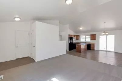 4519 E Bridleway Rd, Eagle Mountain, UT 84005 - Photo 3