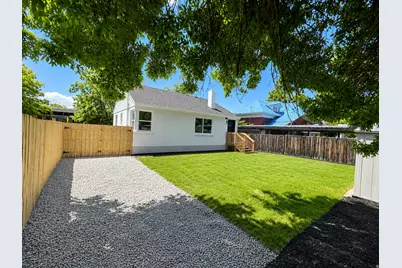 266 N 700 W, Provo, UT 84601 - Photo 17
