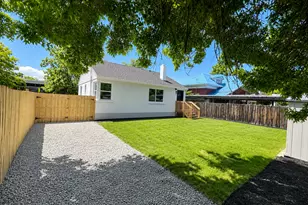 266 N 700 W, Provo, UT 84601 - Photo 17