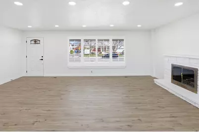 8154 S Roosevelt St, Midvale, UT 84047 - Photo 11