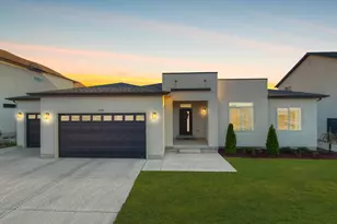 739 W Powderwood Ln, Mapleton, UT 84664 - Photo 1