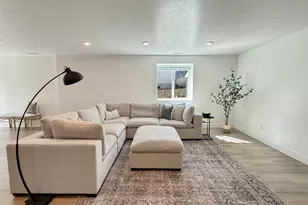 739 W Powderwood Ln, Mapleton, UT 84664 - Photo 47