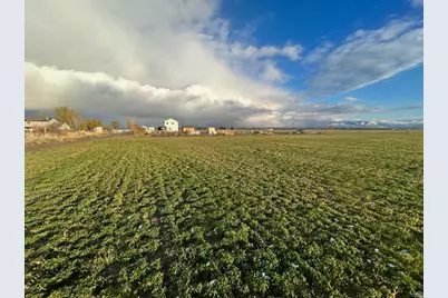 1445 S 800 E, Trenton, UT 84338 - Photo 5