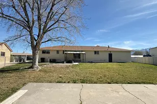 9088 S Julie Ann Way, West Jordan, UT 84088 - Photo 27