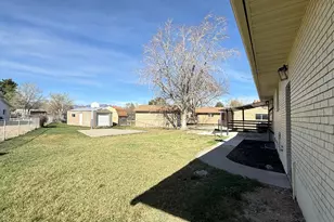 9088 S Julie Ann Way, West Jordan, UT 84088 - Photo 25