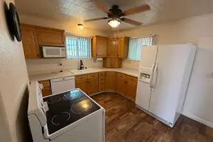 211 S 700 E, Price, UT 84501 - Photo 13