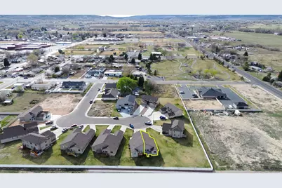 390 N 700 W, Vernal, UT 84078 - Photo 5