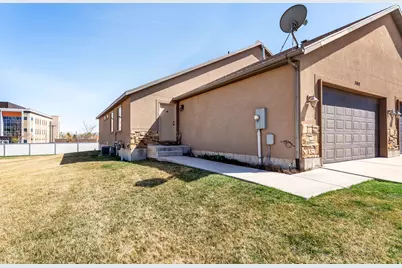 390 N 700 W, Vernal, UT 84078 - Photo 23