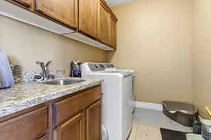 15766 S Gunstock Dr, Bluffdale, UT 84065 - Photo 17