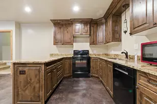 15766 S Gunstock Dr, Bluffdale, UT 84065 - Photo 35