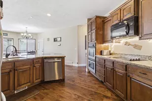 15766 S Gunstock Dr, Bluffdale, UT 84065 - Photo 9